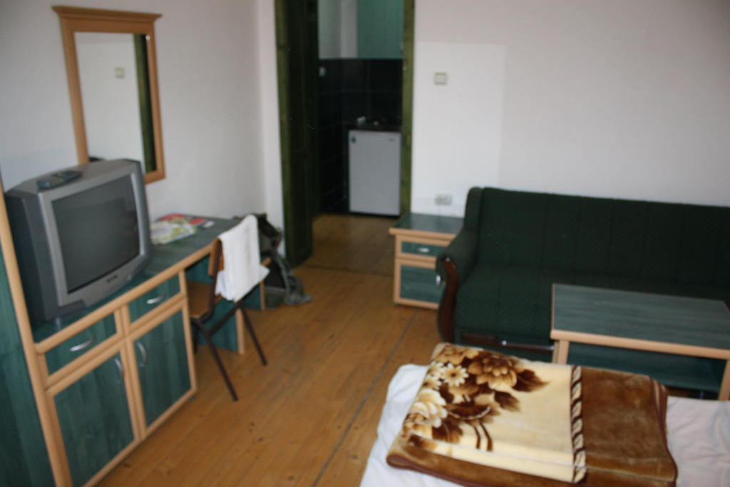 Guesthouse Kraljica Kolašin Kamer foto